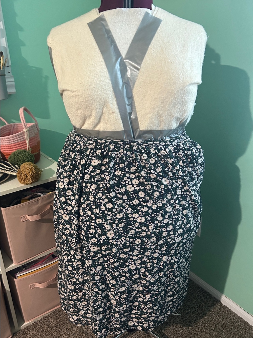 Old Navy Navy Floral Midi Skirt